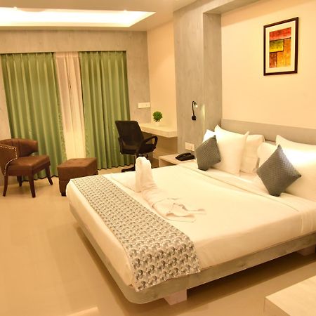 Hotel Rishiraj, Nagaon Nagaon  Εξωτερικό φωτογραφία