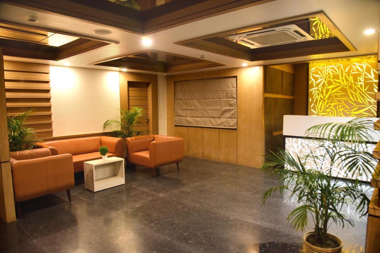 Hotel Rishiraj, Nagaon Nagaon  Εξωτερικό φωτογραφία